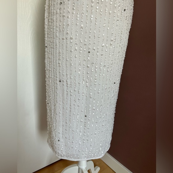 MACDUGGAL Sequined Sleeveless Midi Sheath Dress in WHITE - Picture 12 of 14